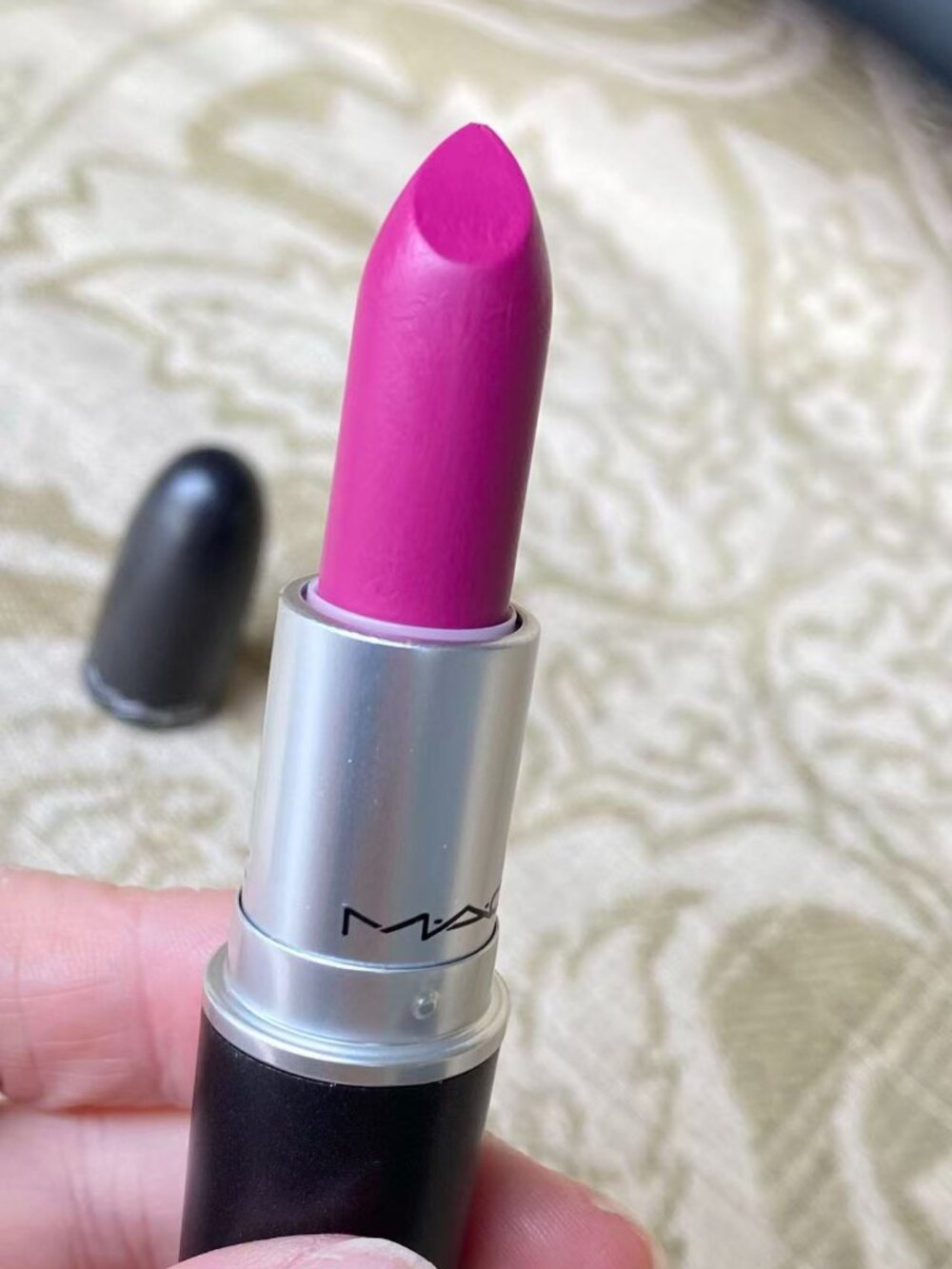 New MAC LIPSTICK~Flat Out Fabulous~ Full Size~Discontinued RARE